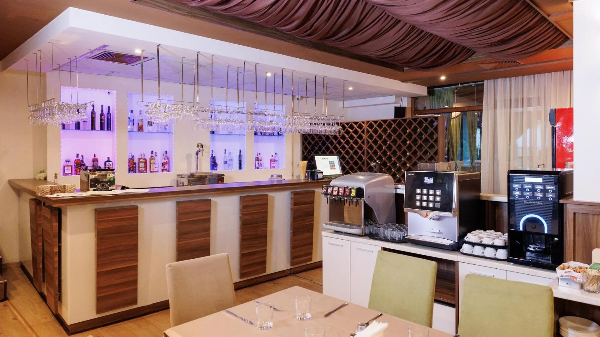 Aparthotel Green Wood Hotel & Spa Bansko
