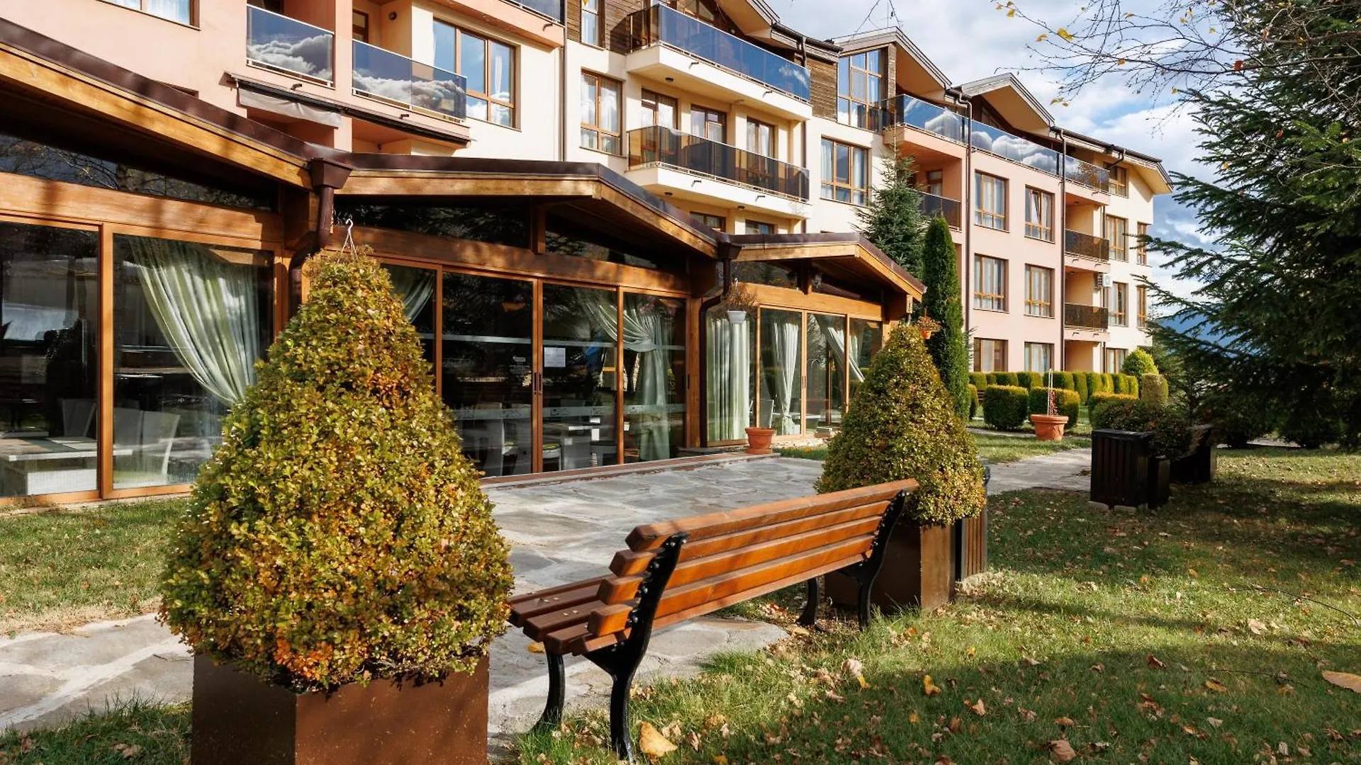 **** Aparthotel Green Wood Hotel & Spa Bansko Bulgaria